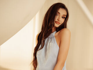 girl topless KendallSweet