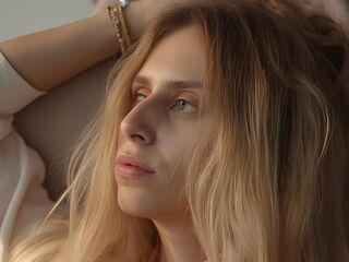 free jasmin livecam KiraBen
