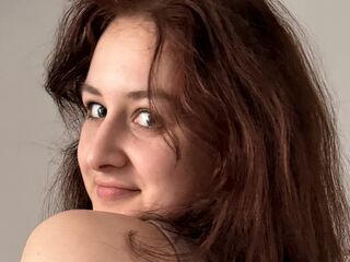 naked camgirl gallery KrissLean