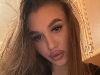 shaved pussy cam KyraVictorine