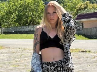camslut topless LalaFrometa