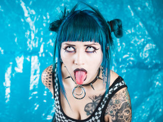 beautiful camgirl LaurentCarr