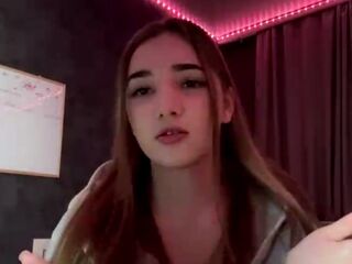 extreme cam video LaurynKendell
