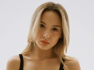 hot cam girl fingering LeticiaTso