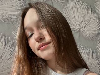 chatrubate cam girl LindaMatteson