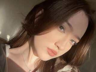 closeup web cam LisanBrown