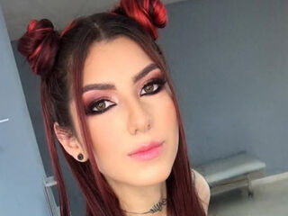 cam girl chat LucyLunas