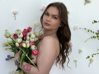 cam girl chatroom LunaVales