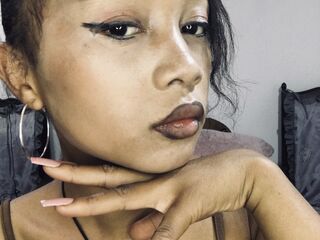 nude webcam MacuttyMiria