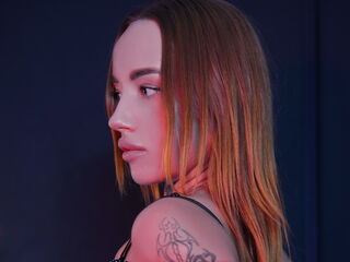 kinky webcam model MagicalYana