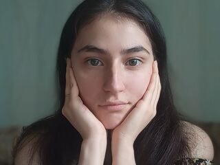 hot webcam video MaudEstey