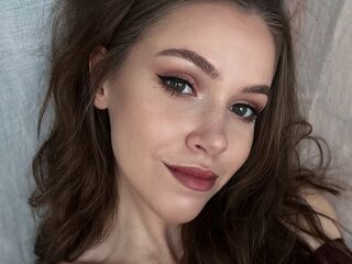 camwhore masturbating with vibrator MeleeEva