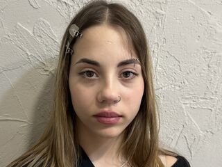 webcamgirl video chat MiaChoo