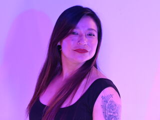 topless webcam girl MiaMonse