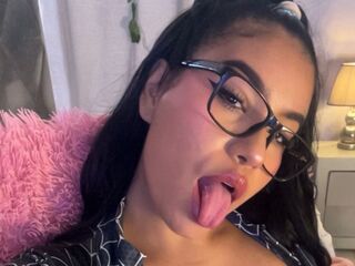 webcamgirl video chat MihaCameron
