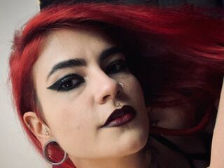 closeup webcam MinaJade