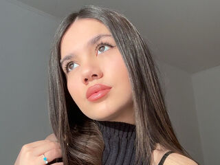 jasmin webcam model MinnaIntrieri