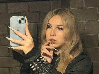 naked camgirl NanciCamberos