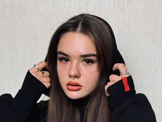 cam girl chatroom NoreenEckersley