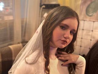 hot camslut NylaMondor