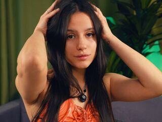 topless webcamgirl OdellaDanbury