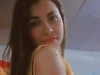 camwhore masturbating with sextoy PauWarren