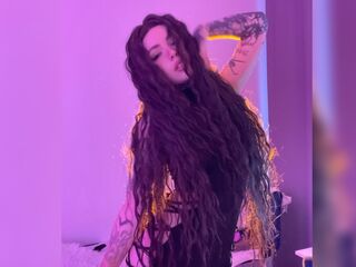 webcam babe chatroom RavenWinx
