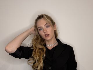 cam whore RubyMoore