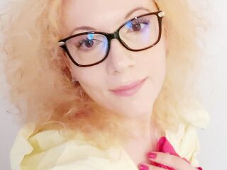 fingering girl ScarlettJourney