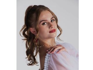 webcam striptease SharriLangolf