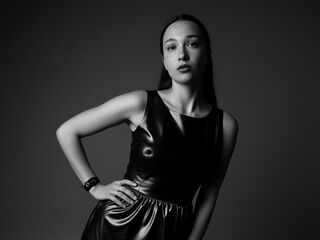 chatroom webcam photo SherrylSein