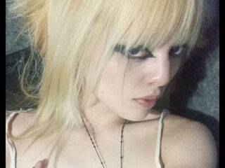 cam girl masturbating with sextoy SusaneSanchez