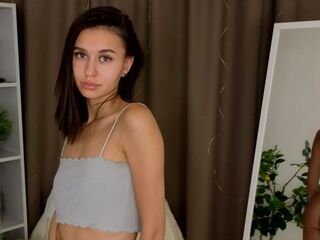 cam girl showing tits SusyFranland