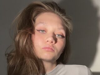 cam slut TawanaHyers