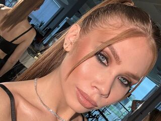 video chat TawnyaCarwell