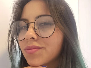 sexwebcam ThiaraSanchez
