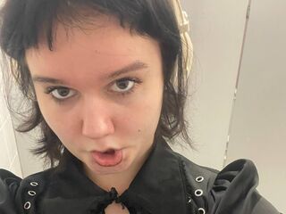 masturbating webcam girl TracyLilith