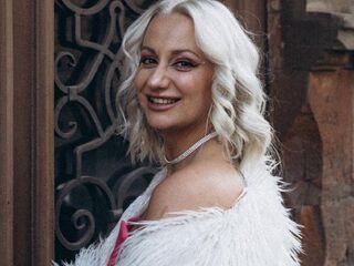 free live chat WilsonAvery