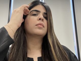 nude webcamgirl ZaraDani